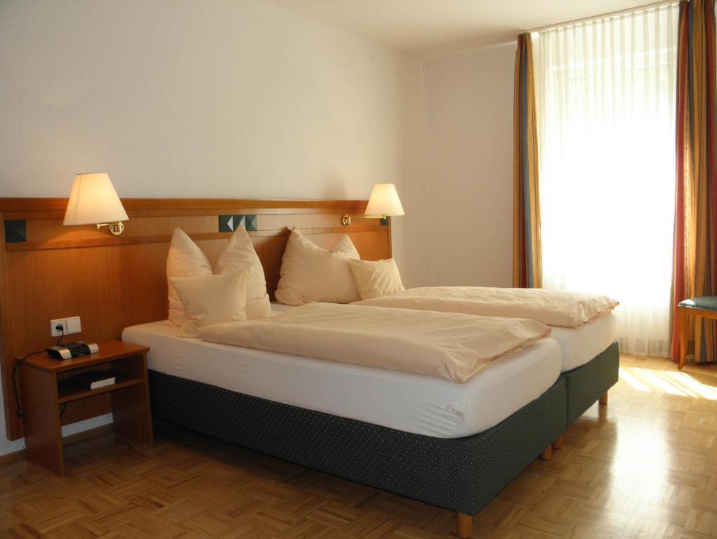 Hotel & Residenz Am Kurpark Шлангенбад Номер фото